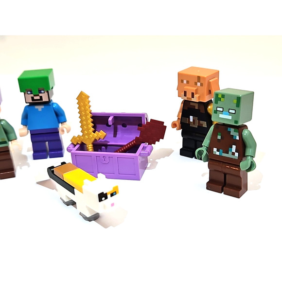 Lego Minecraft Minifigure Play Pack - 5 Fun Figures w/ Accessories - Picture 3 of 5